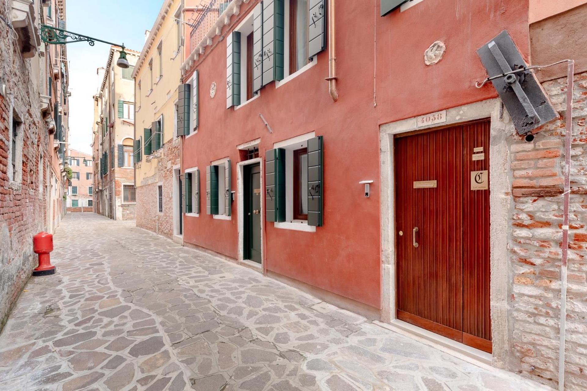 La Caorlina - Pied A Terre Apartment Venedig